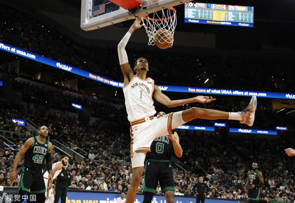 队实现佳绩 队实现佳绩