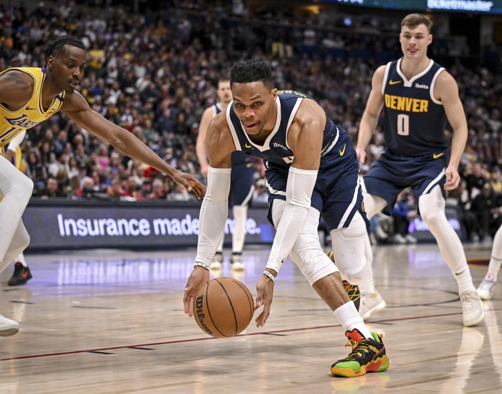 然引领着新 然引领着新