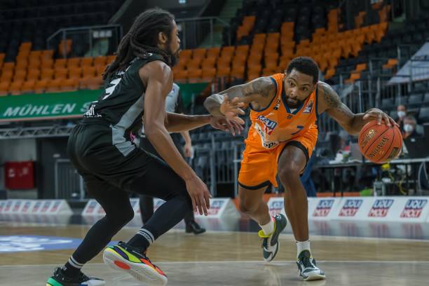 RE引擎画 RE引擎画